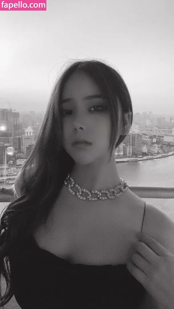 Lydia Yuna Onlyfans Photo Gallery 