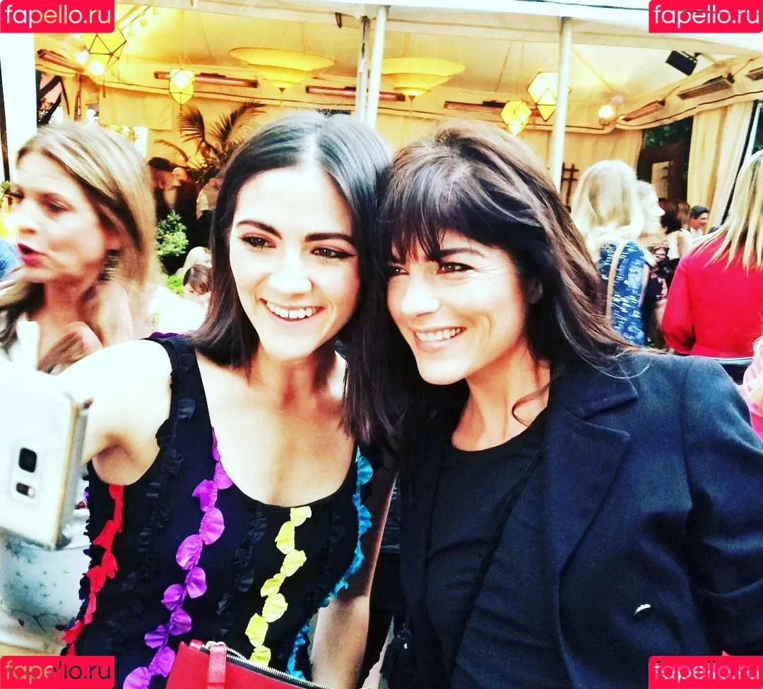 Isabelle Fuhrman Onlyfans Photo Gallery 