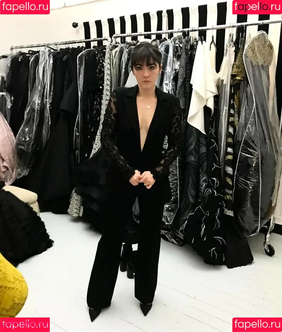 Isabelle Fuhrman Onlyfans Photo Gallery 