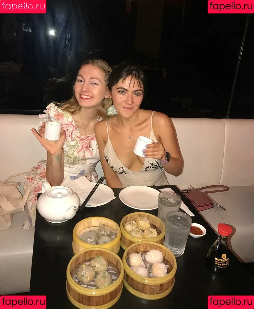 Isabelle Fuhrman Onlyfans Photo Gallery 