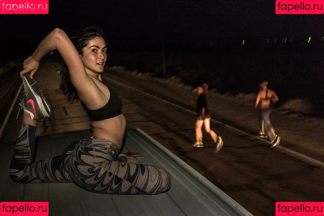 Isabelle Fuhrman Onlyfans Photo Gallery 