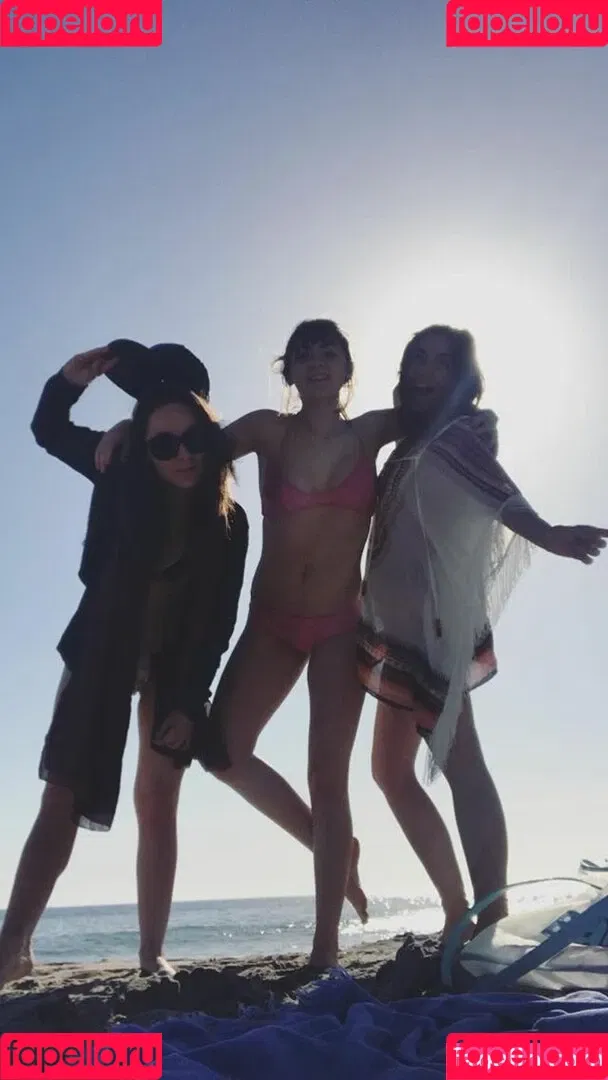 Isabelle Fuhrman Onlyfans Photo Gallery 