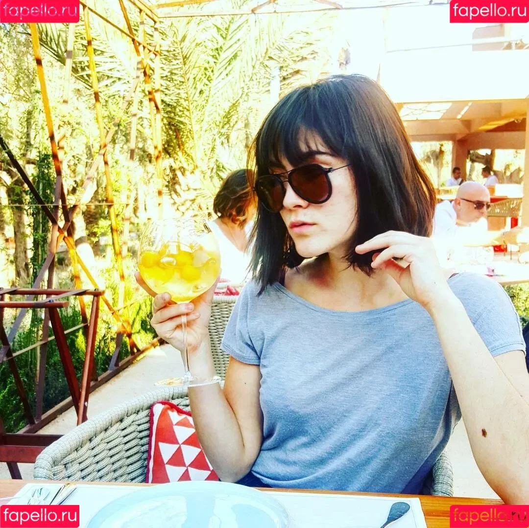 Isabelle Fuhrman Onlyfans Photo Gallery 
