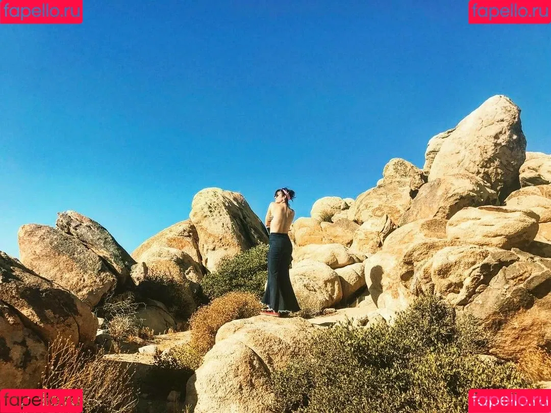 Isabelle Fuhrman Onlyfans Photo Gallery 