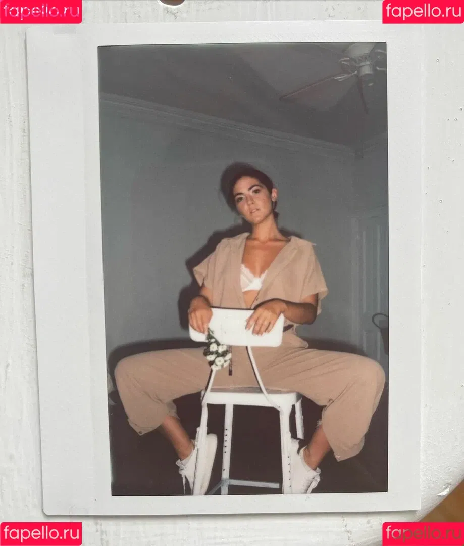 Isabelle Fuhrman Onlyfans Photo Gallery 