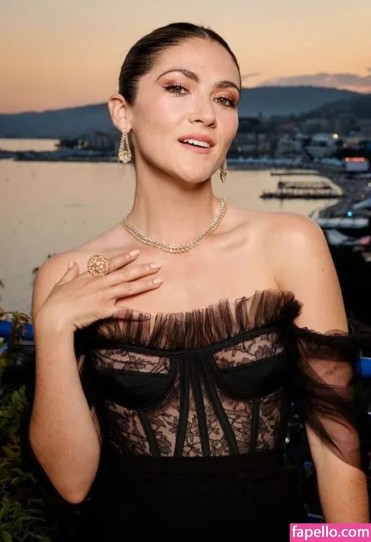 Isabelle Fuhrman Onlyfans Photo Gallery 