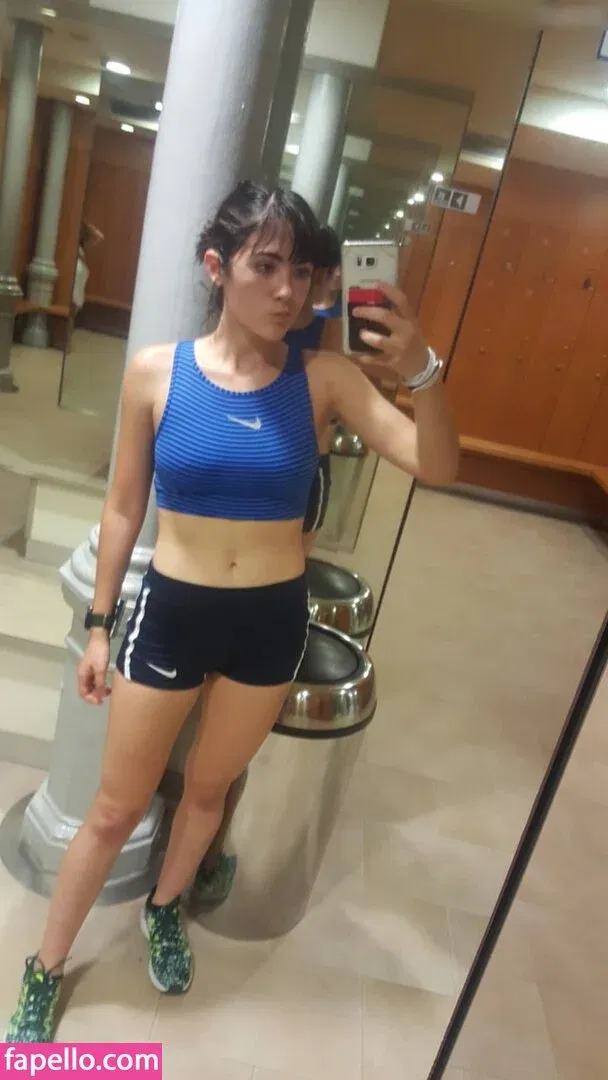 Isabelle Fuhrman Onlyfans Photo Gallery 