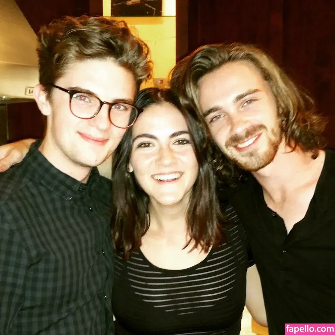 Isabelle Fuhrman Onlyfans Photo Gallery 