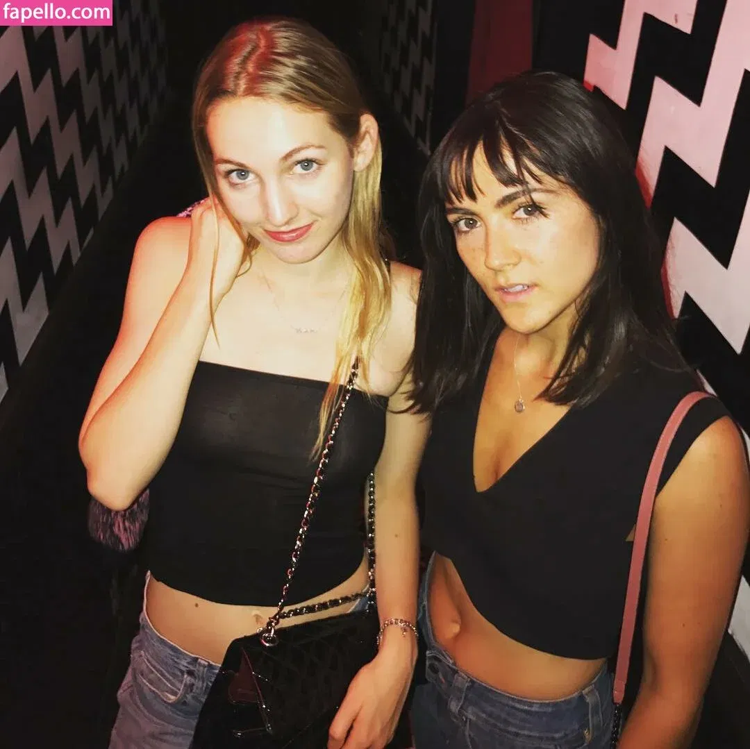 Isabelle Fuhrman Onlyfans Photo Gallery 