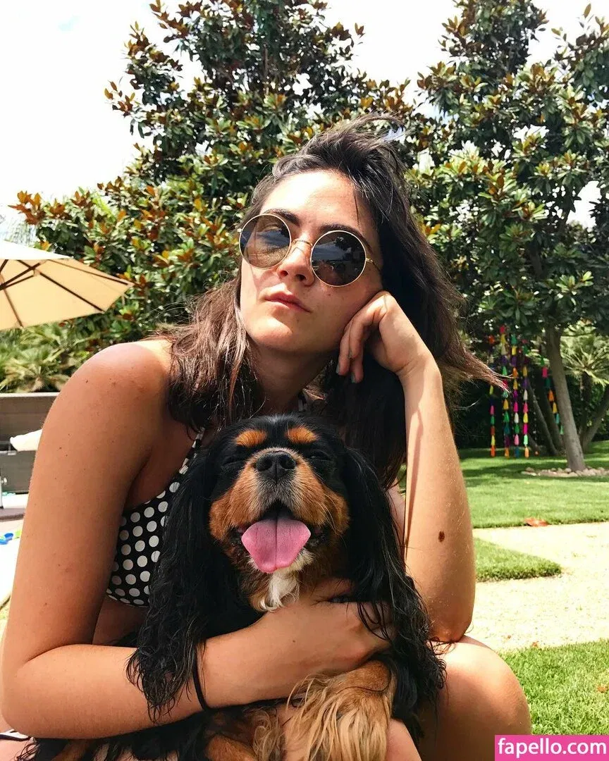 Isabelle Fuhrman Onlyfans Photo Gallery 