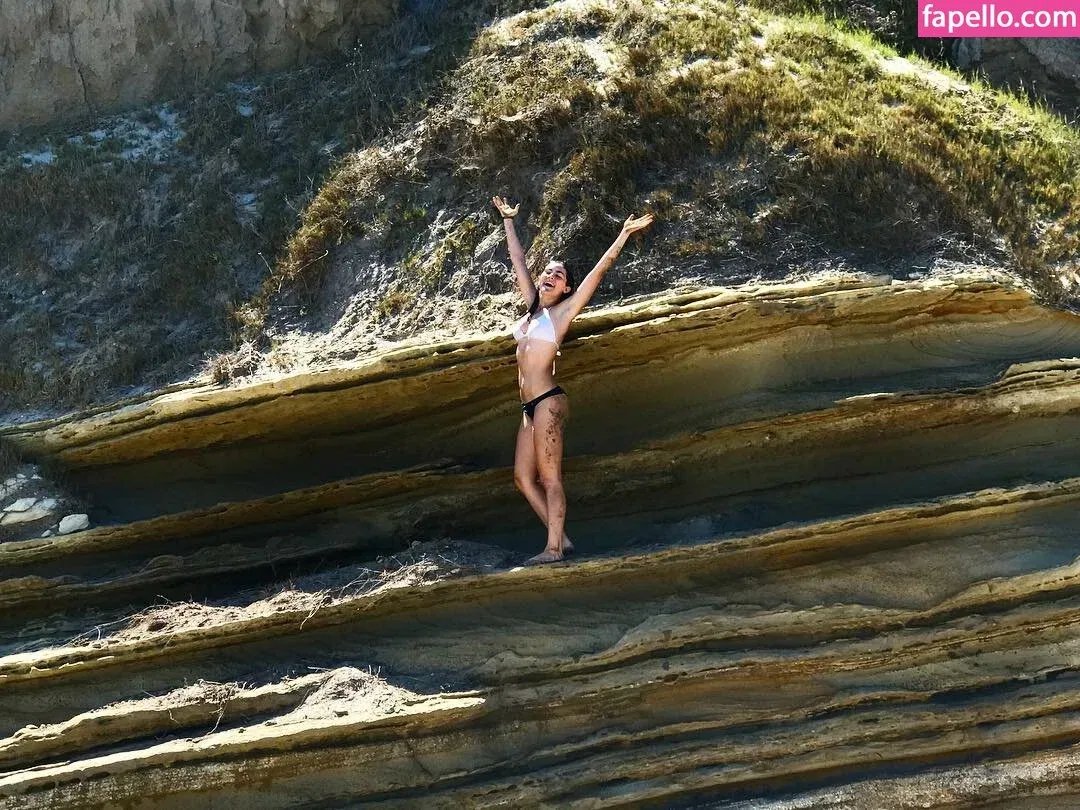 Isabelle Fuhrman Onlyfans Photo Gallery 