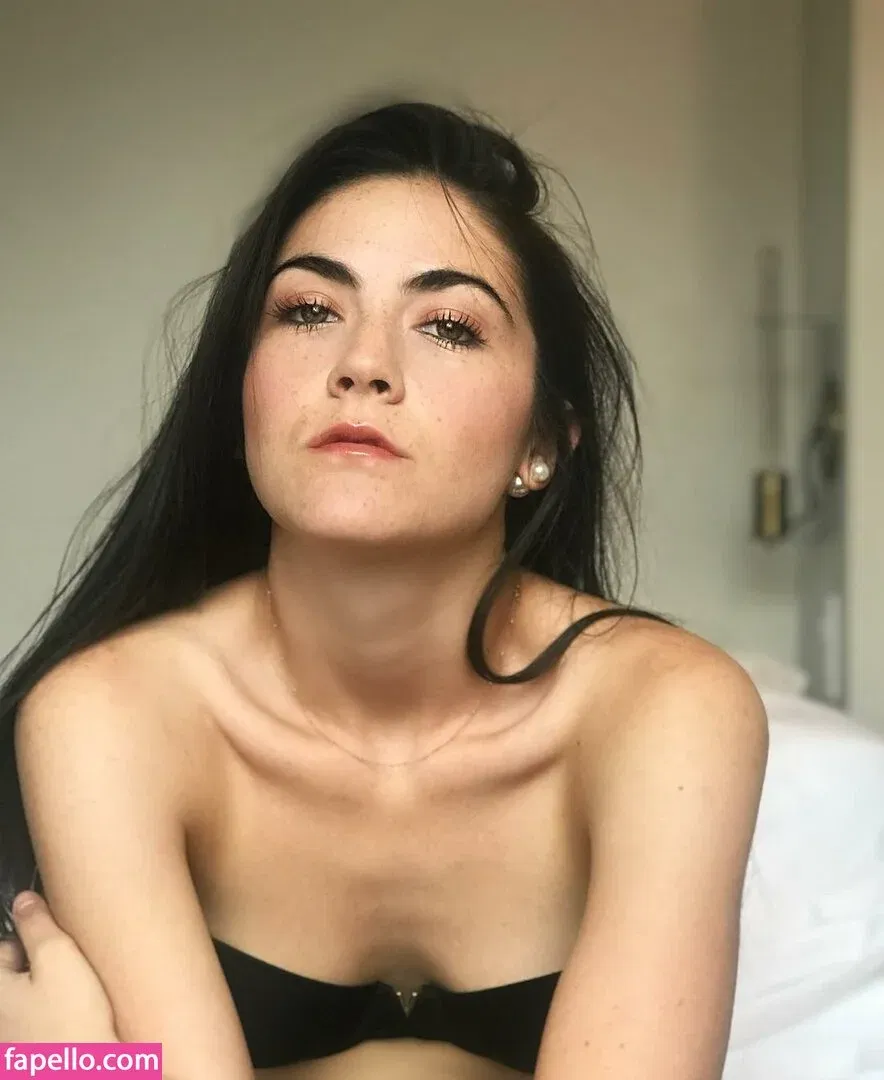 Isabelle Fuhrman Onlyfans Photo Gallery 