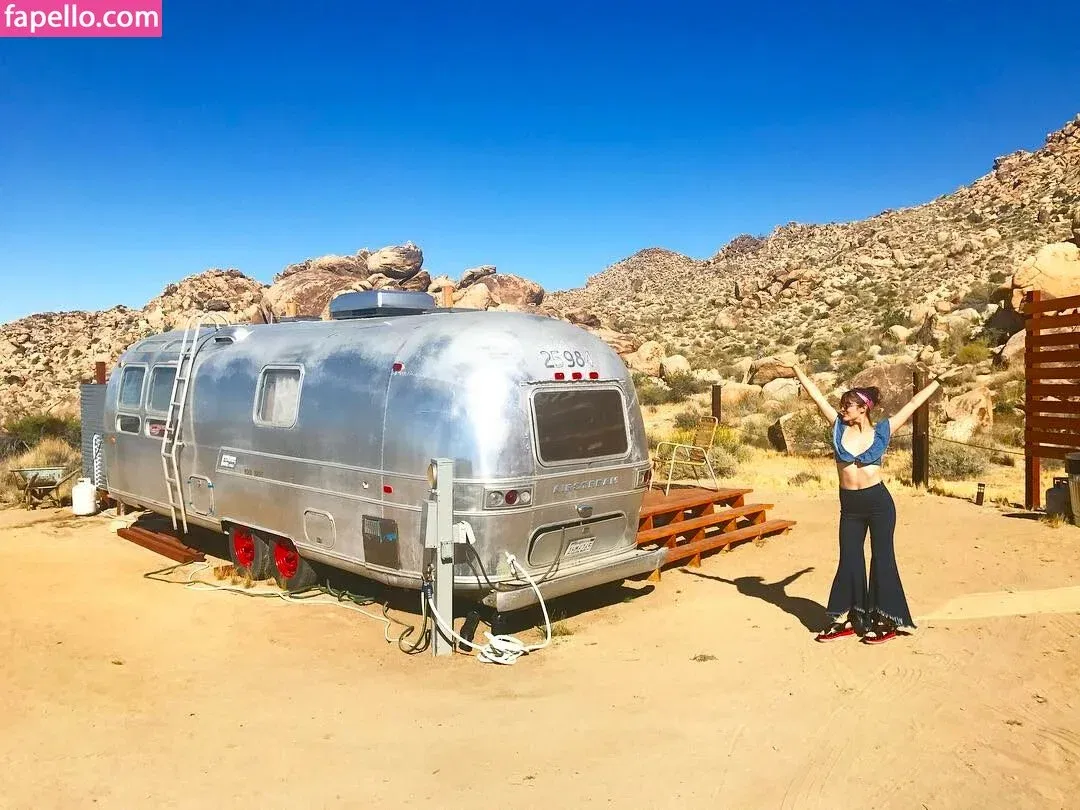 Isabelle Fuhrman Onlyfans Photo Gallery 