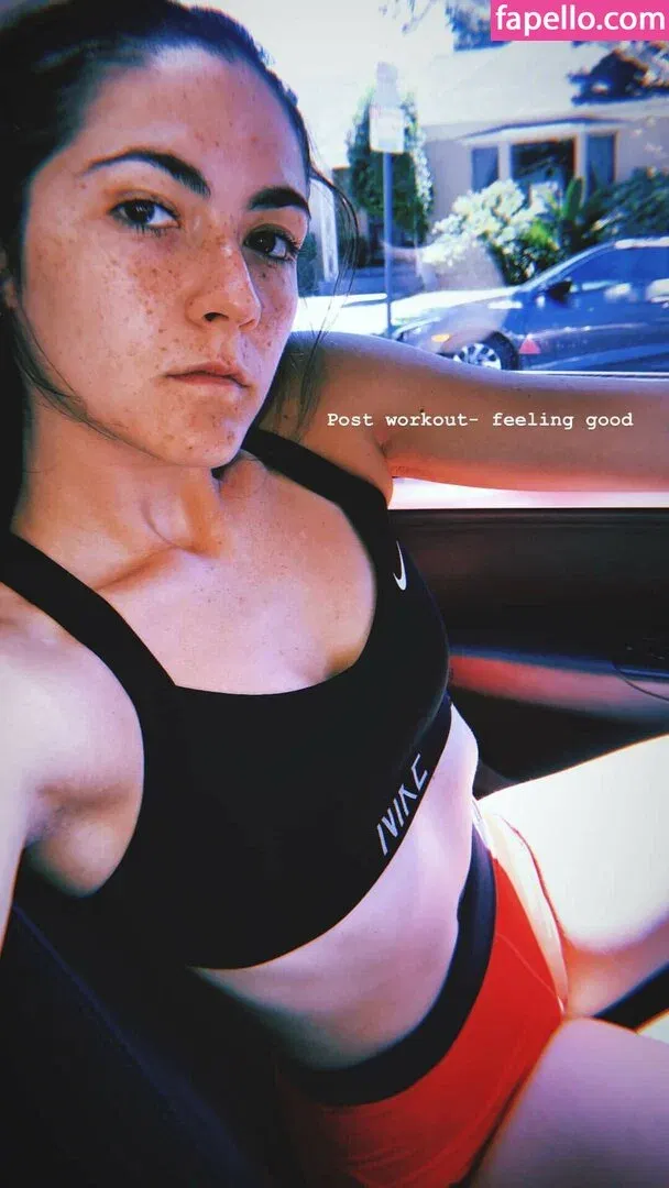 Isabelle Fuhrman Onlyfans Photo Gallery 