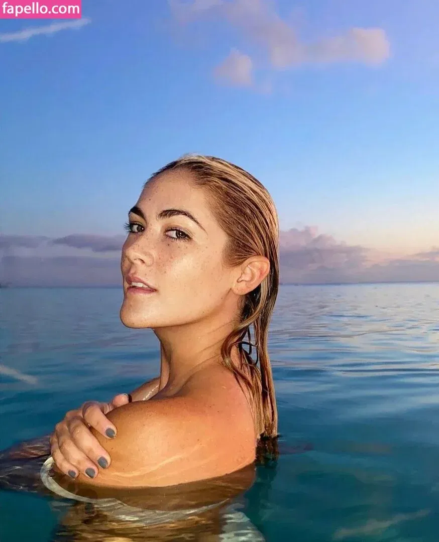 Isabelle Fuhrman Onlyfans Photo Gallery 