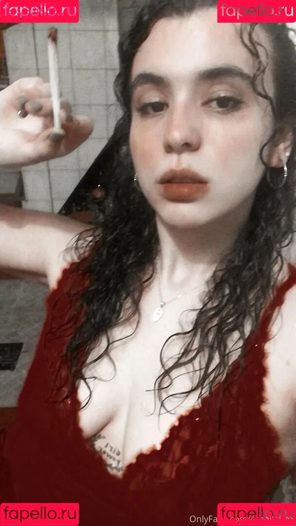 ccapitanax Onlyfans Photo Gallery 