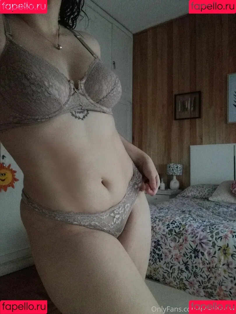 ccapitanax Onlyfans Photo Gallery 