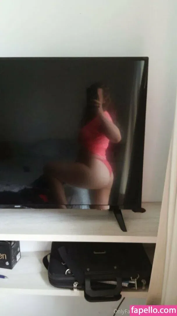 ccapitanax Onlyfans Photo Gallery 