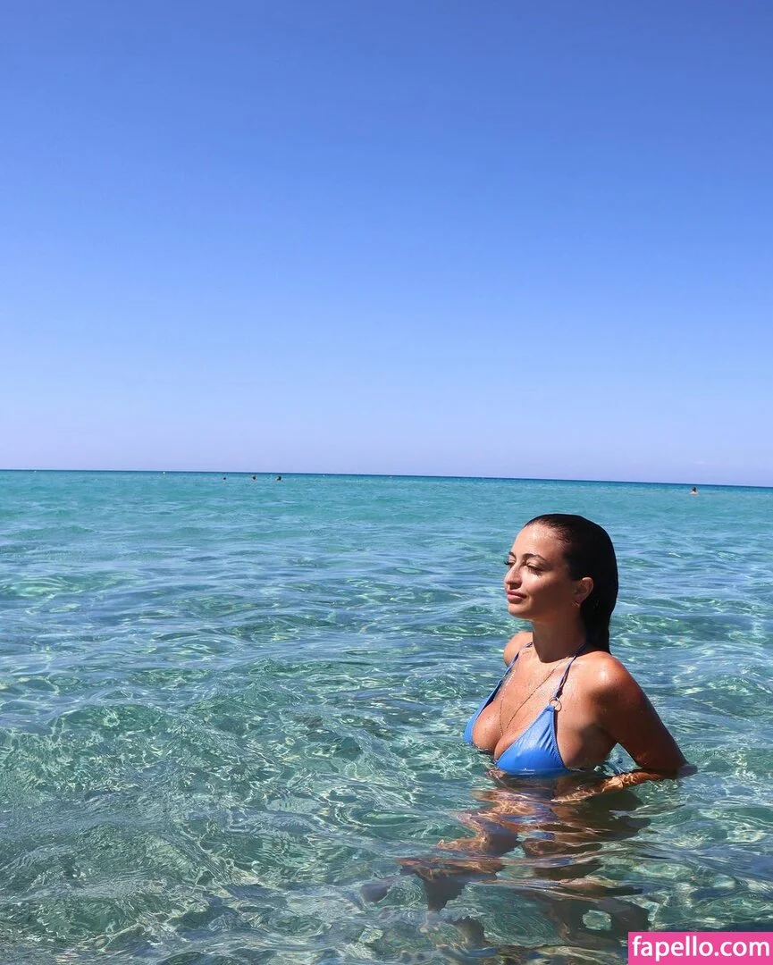 angelina.balis Onlyfans Photo Gallery 