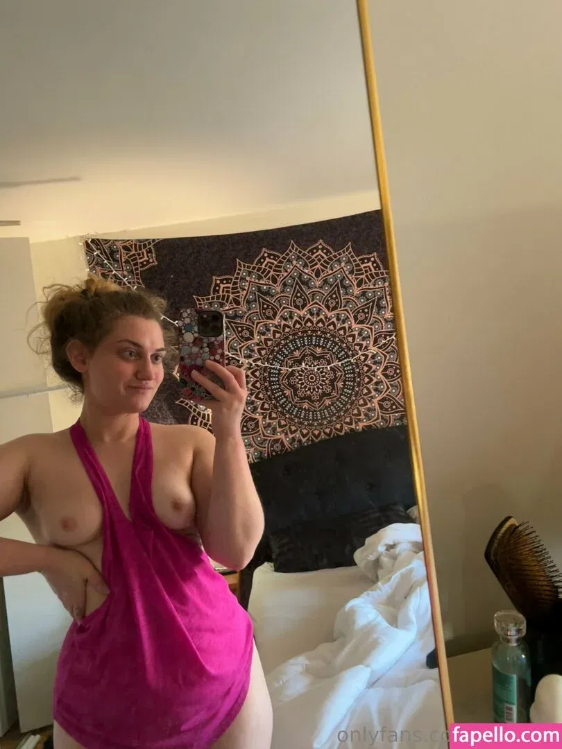 bbyurcs Onlyfans Photo Gallery 