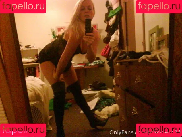 cherxxjem77 Onlyfans Photo Gallery 