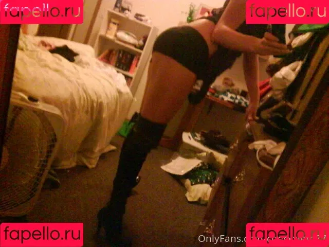cherxxjem77 Onlyfans Photo Gallery 
