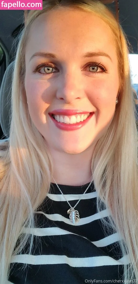 cherxxjem77 Onlyfans Photo Gallery 