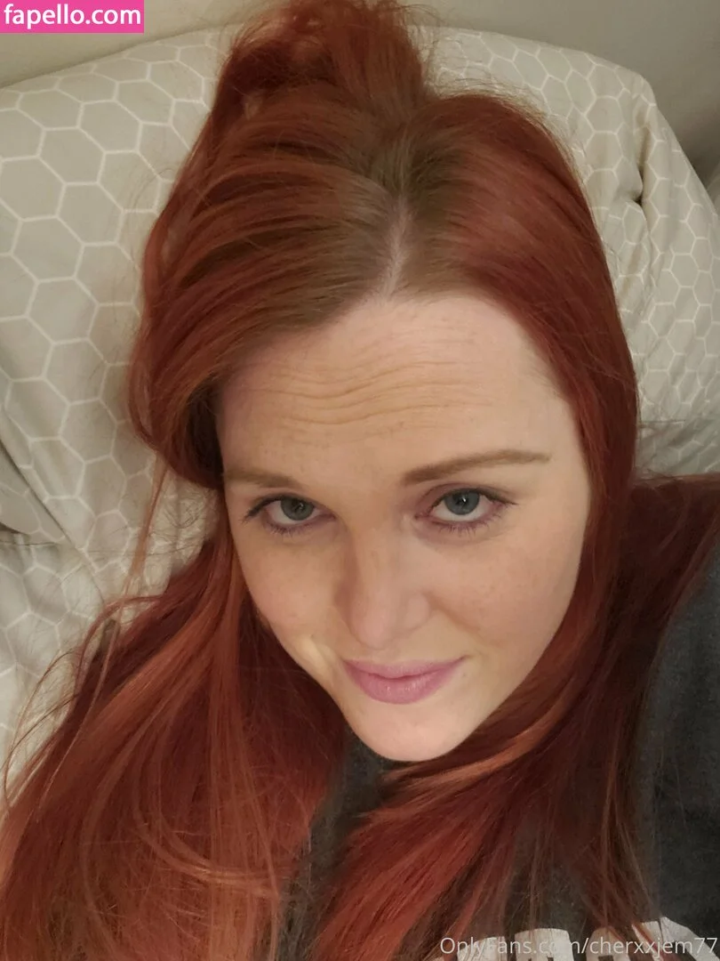 cherxxjem77 Onlyfans Photo Gallery 