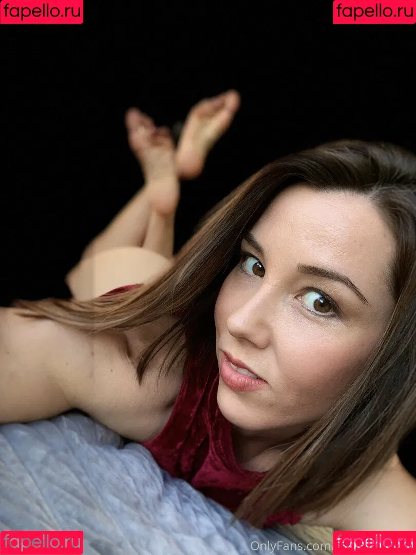 Goddess Wolfe Onlyfans Photo Gallery 