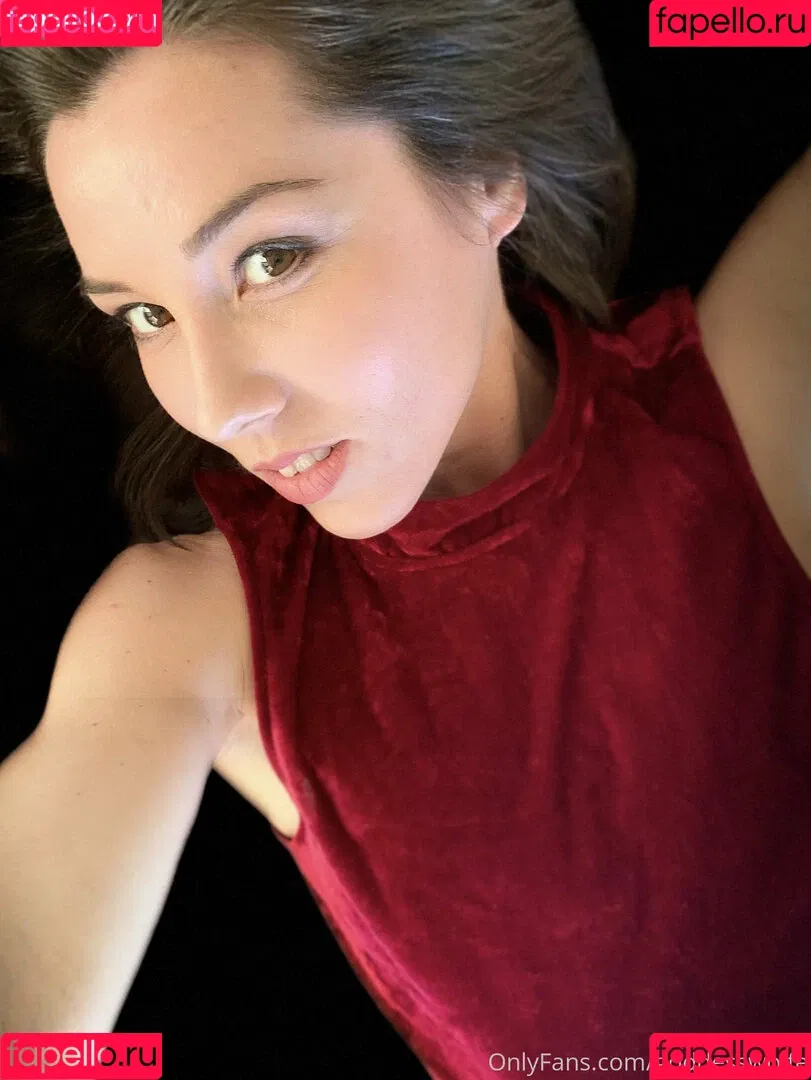 Goddess Wolfe Onlyfans Photo Gallery 