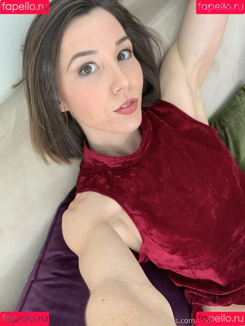 Goddess Wolfe Onlyfans Photo Gallery 