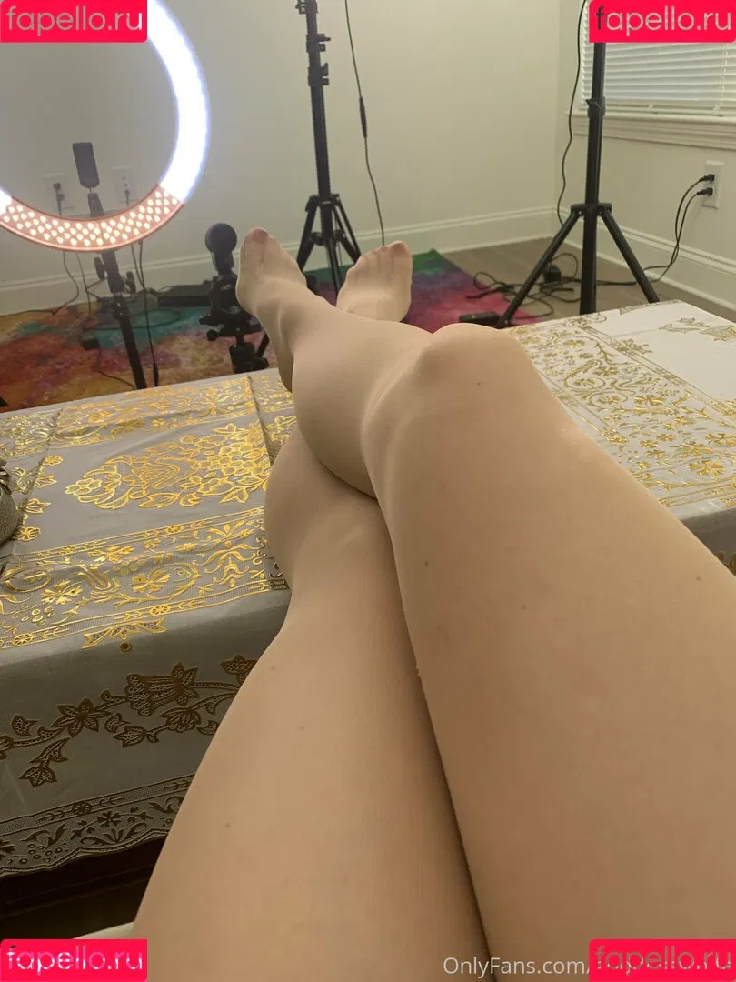 Goddess Wolfe Onlyfans Photo Gallery 