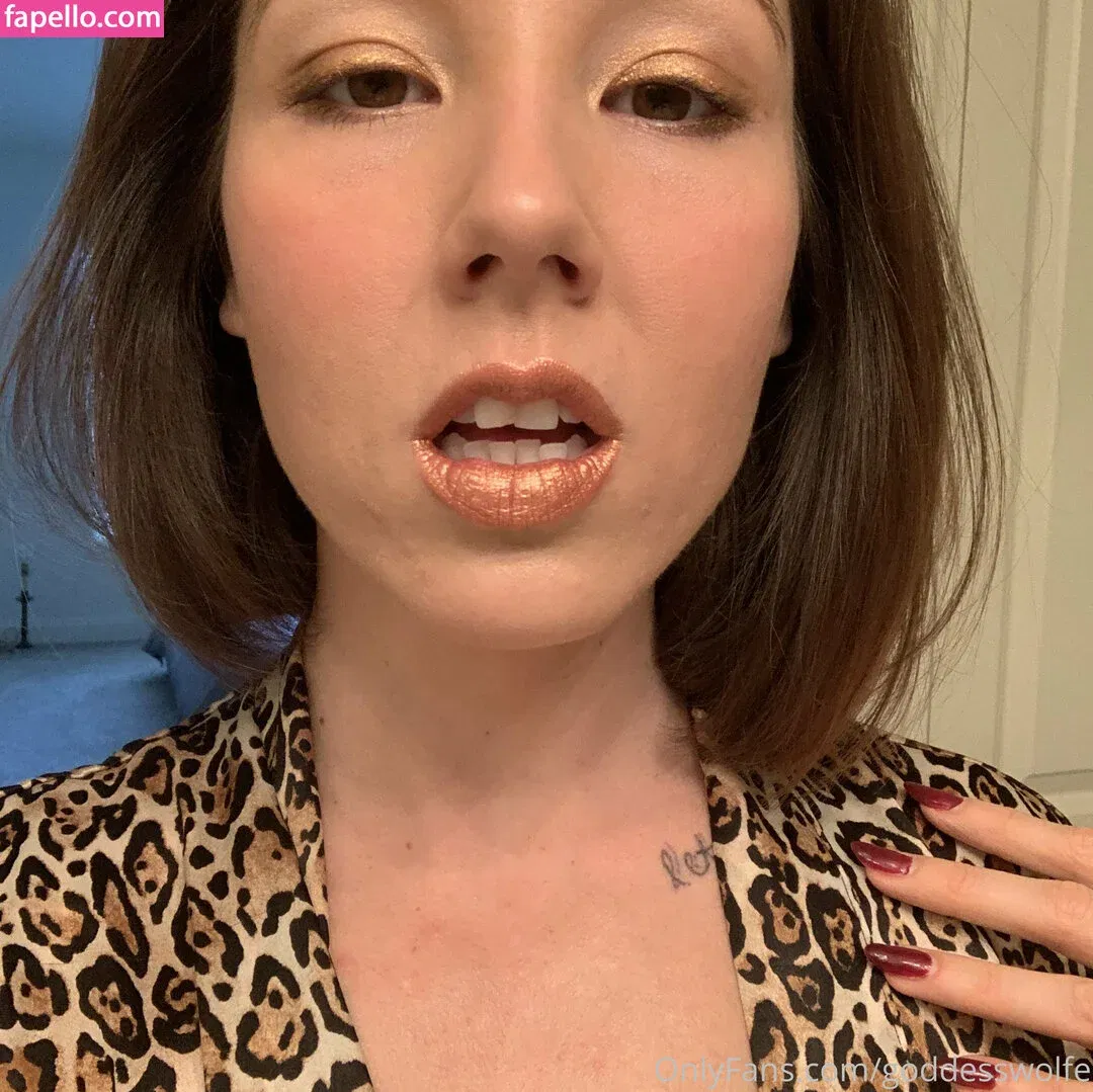 Goddess Wolfe Onlyfans Photo Gallery 