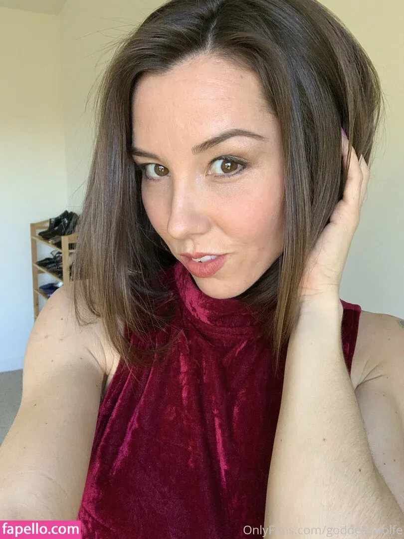 Goddess Wolfe Onlyfans Photo Gallery 