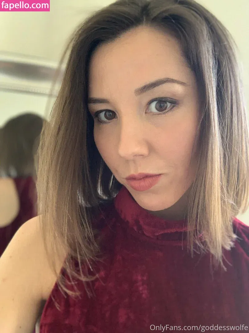 Goddess Wolfe Onlyfans Photo Gallery 