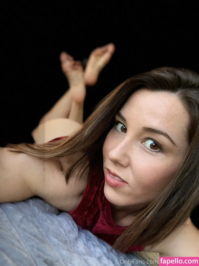 Goddess Wolfe Onlyfans Photo Gallery 