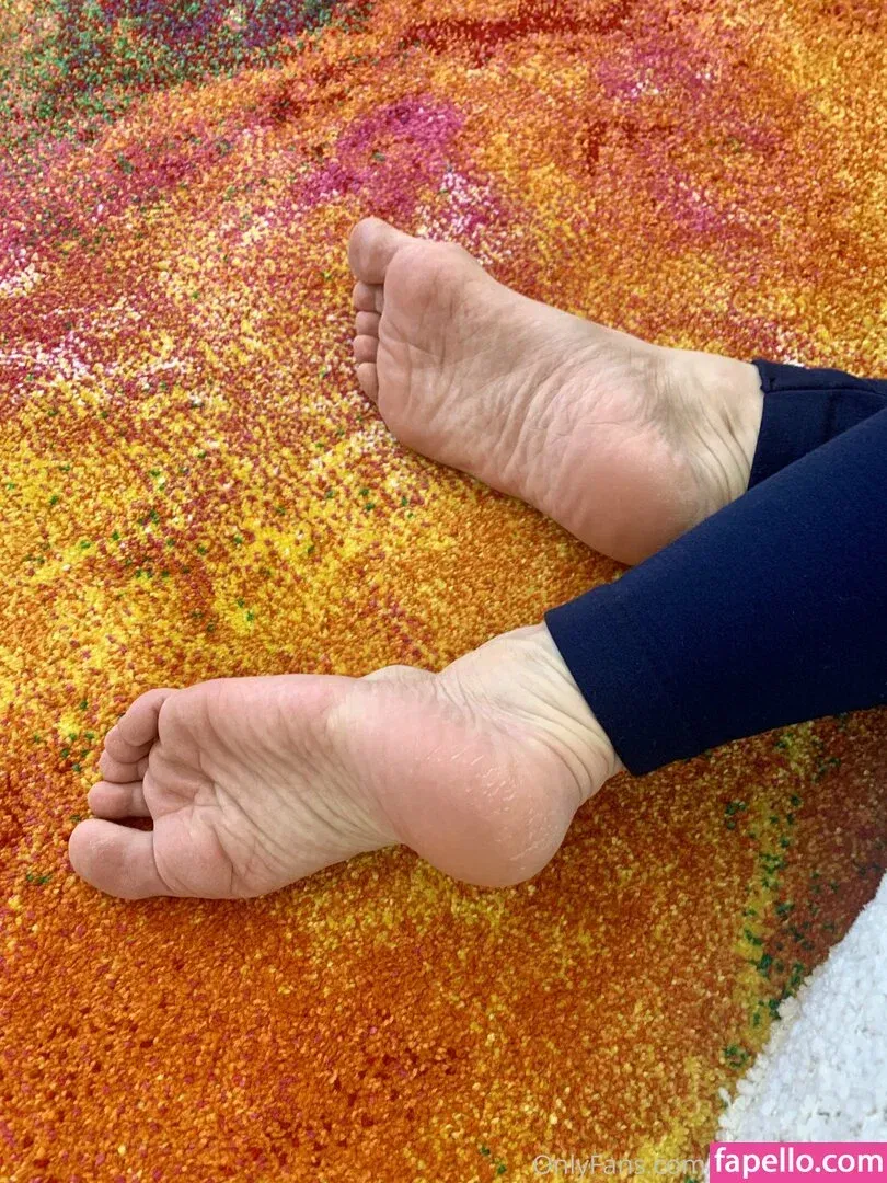 Goddess Wolfe Onlyfans Photo Gallery 