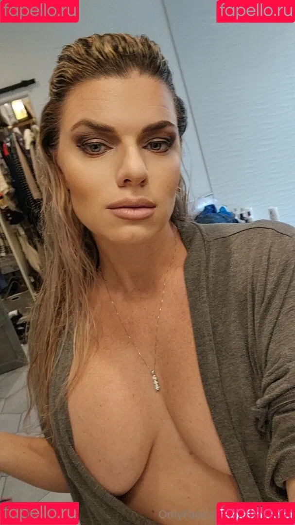 Poke Mommy Onlyfans Photo Gallery 