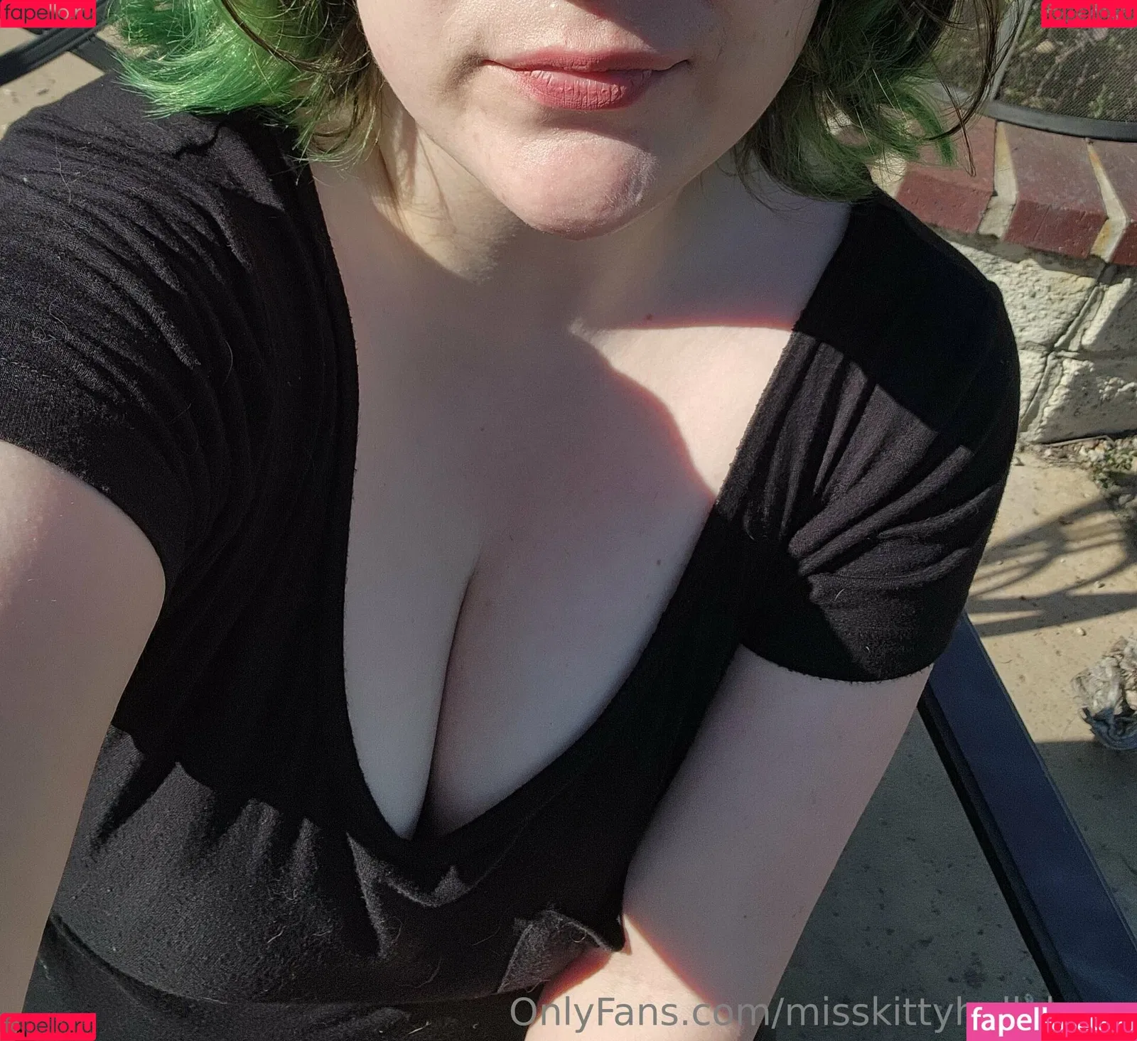 misskittyhellebore Onlyfans Photo Gallery 