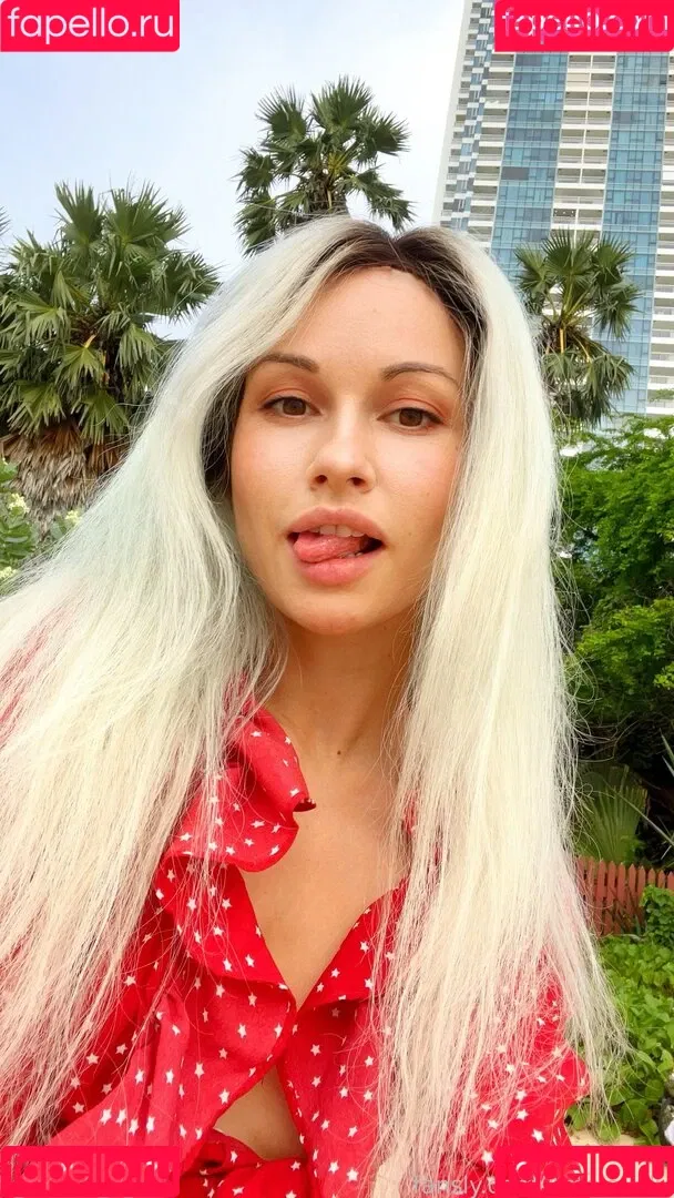Amelovely Onlyfans Photo Gallery 