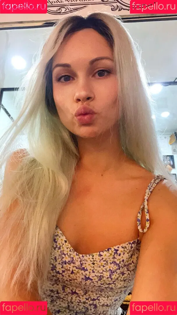 Amelovely Onlyfans Photo Gallery 