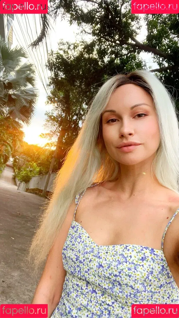 Amelovely Onlyfans Photo Gallery 
