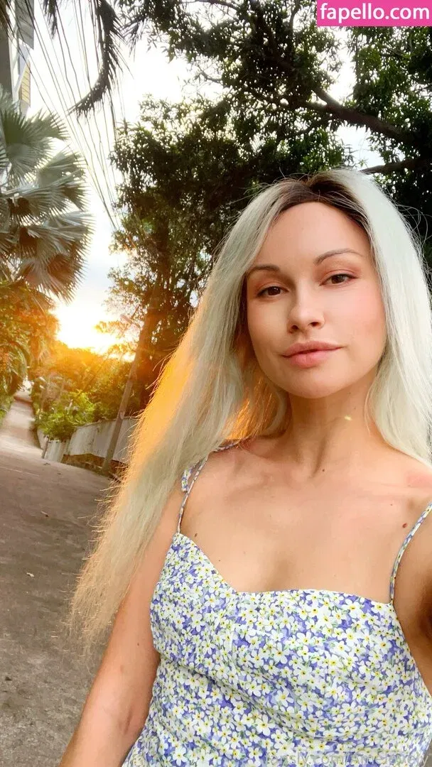 Amelovely Onlyfans Photo Gallery 