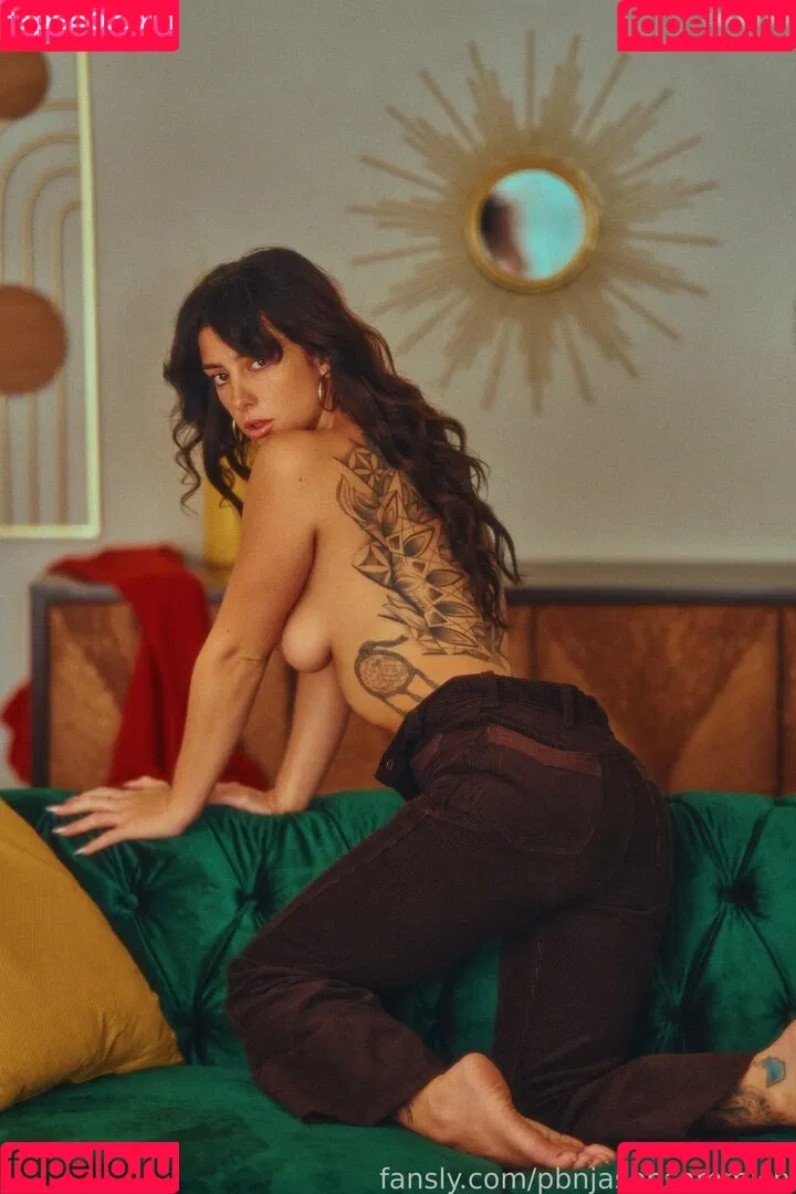 Reed Suicide Onlyfans Photo Gallery 
