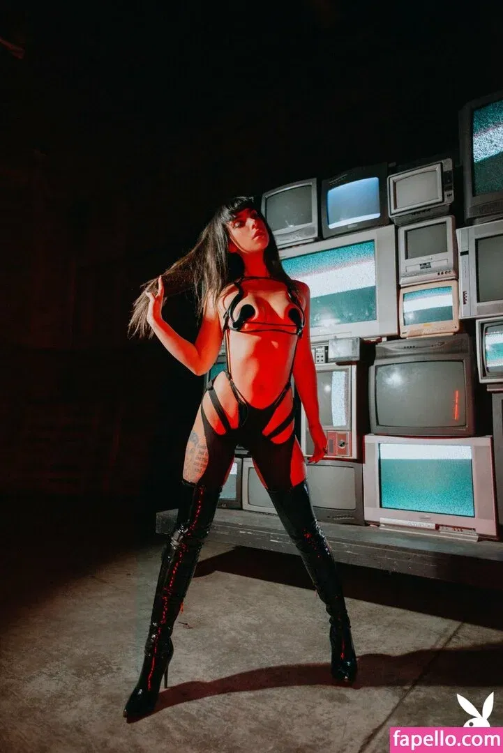 Reed Suicide Onlyfans Photo Gallery 