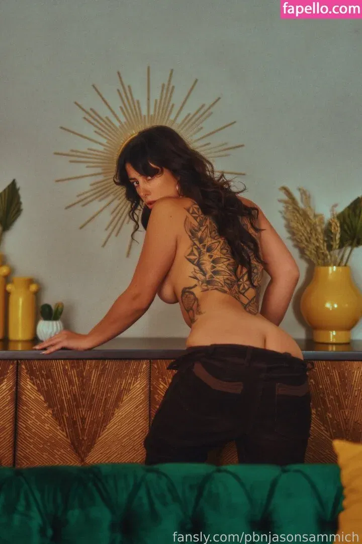 Reed Suicide Onlyfans Photo Gallery 