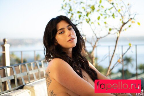 Reed Suicide Onlyfans Photo Gallery 