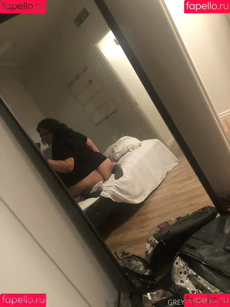 lydiagrey Onlyfans Photo Gallery 