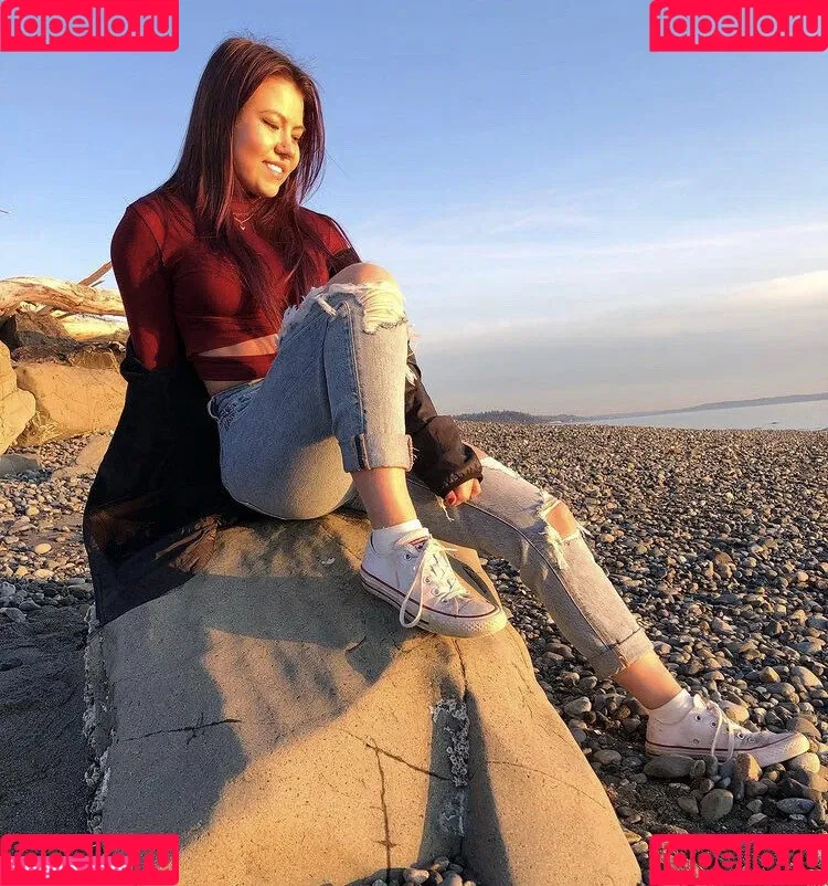 Masha Cool Onlyfans Photo Gallery 