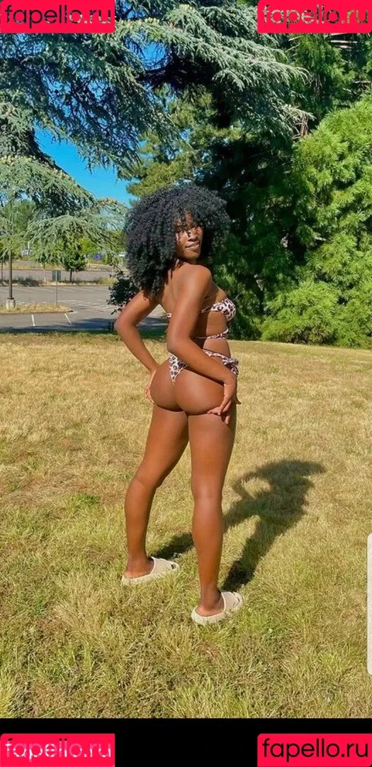 baddierueee Onlyfans Photo Gallery 